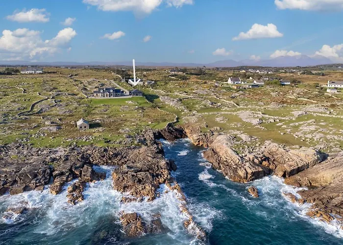 Wave Watcher Roundstone